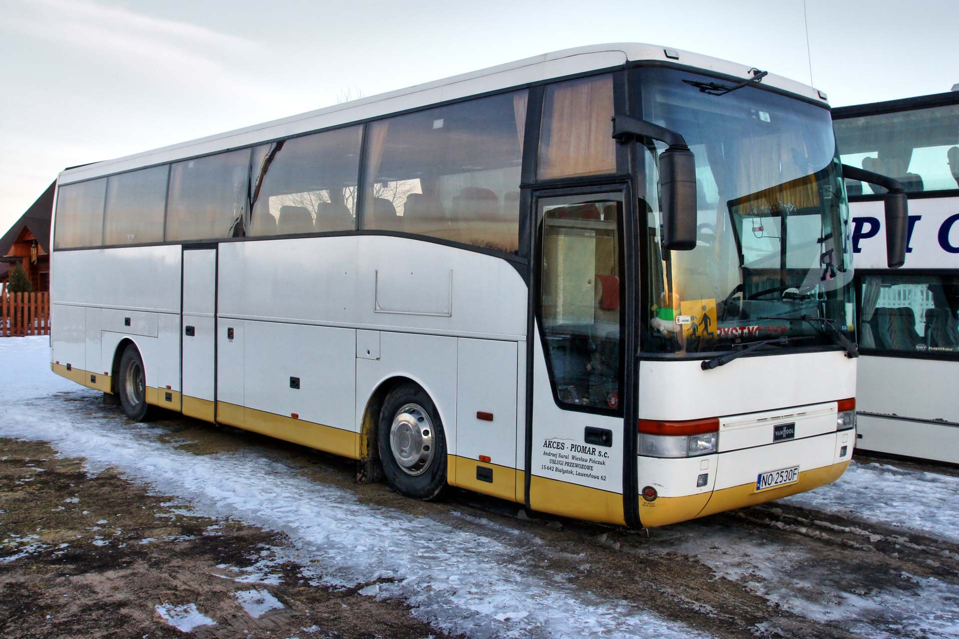 wynajem autokarów usługi przewozowe komfortowe autobusy minibusy Białystok Polska